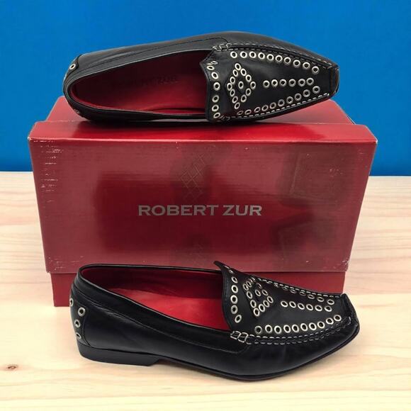 ROBERT ZUR Black Sz 7M True Glove Leather Driving Loafer Slip On Moccasin Rivets - Picture 1 of 16